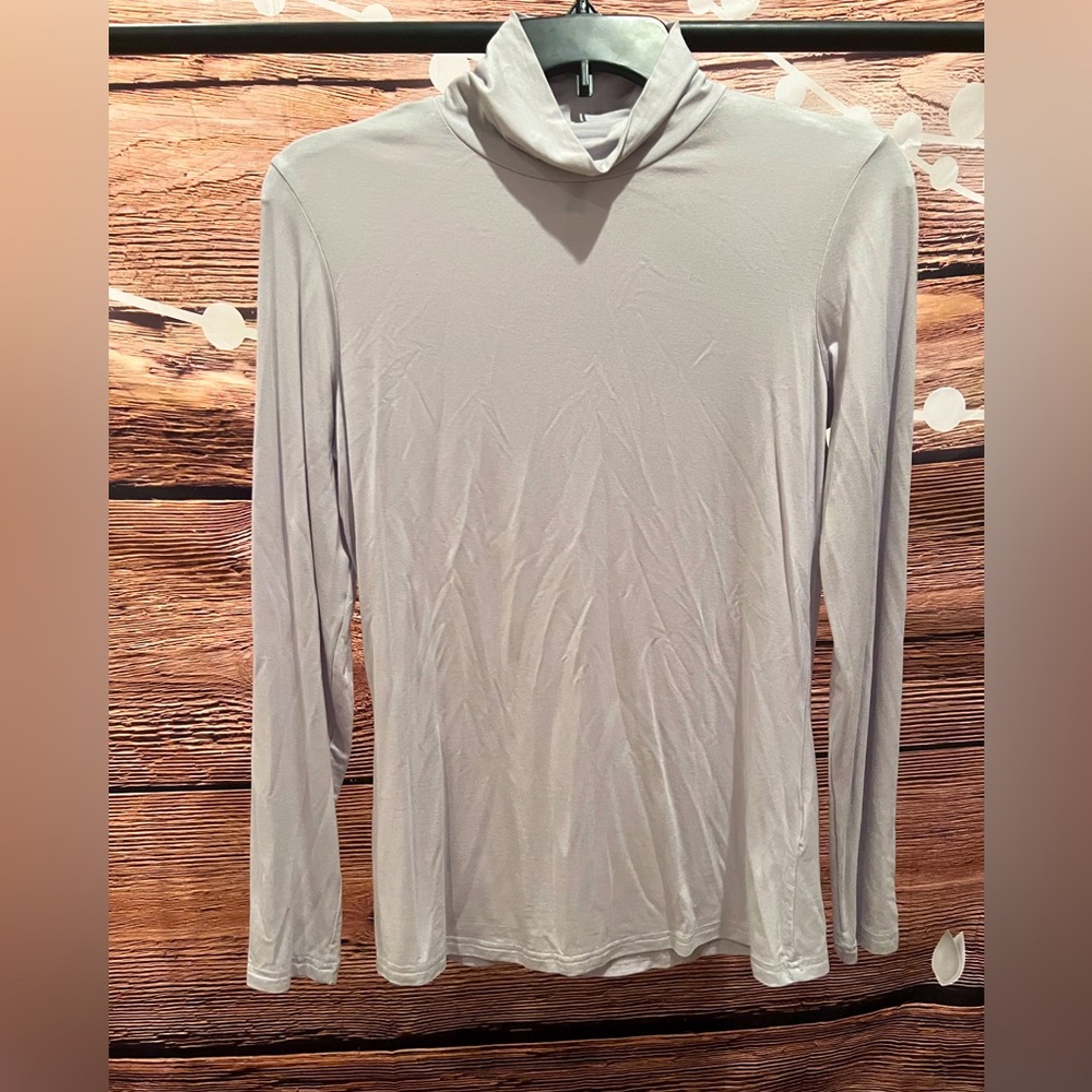 LONG SLEEVE TURTLENECK